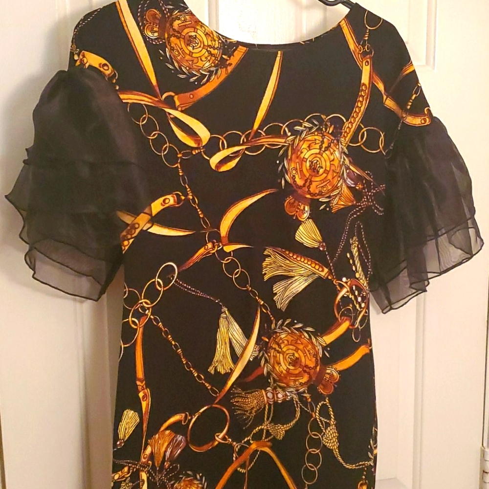 Chain style dress